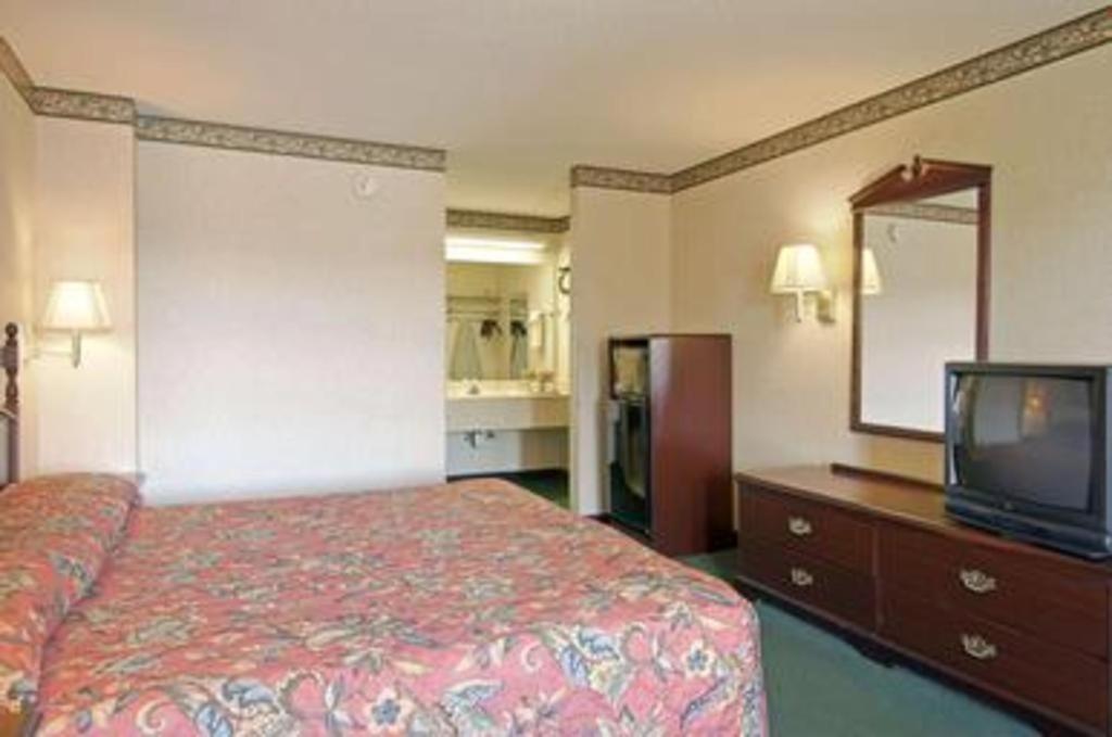 Days Inn & Suites By Wyndham Fort Valley Luaran gambar