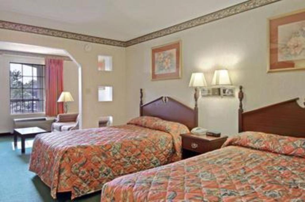 Days Inn & Suites By Wyndham Fort Valley Luaran gambar