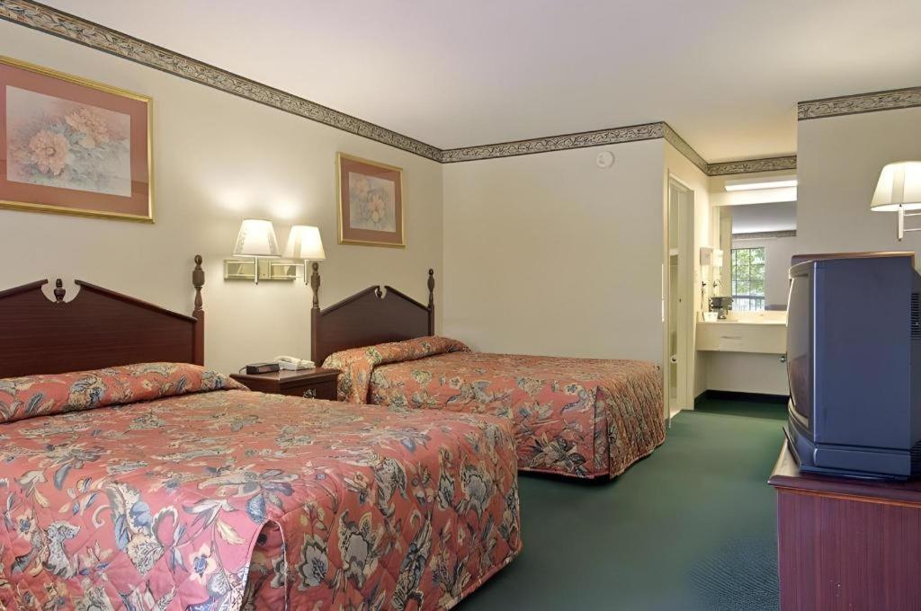 Days Inn & Suites By Wyndham Fort Valley Luaran gambar