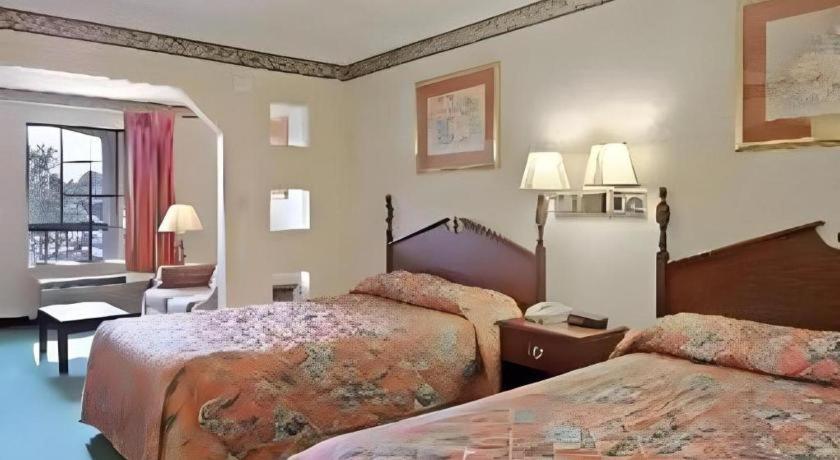 Days Inn & Suites By Wyndham Fort Valley Luaran gambar