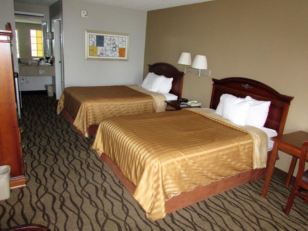 Days Inn & Suites By Wyndham Fort Valley Luaran gambar